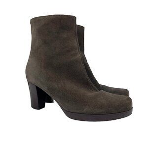 LA CANADIENNE Suede High Heel Boots Size 8M